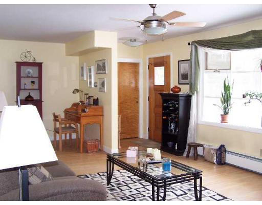 12 Lord Road Templeton, MA 01468 - Photo 8 of 22 Gallery Image 8