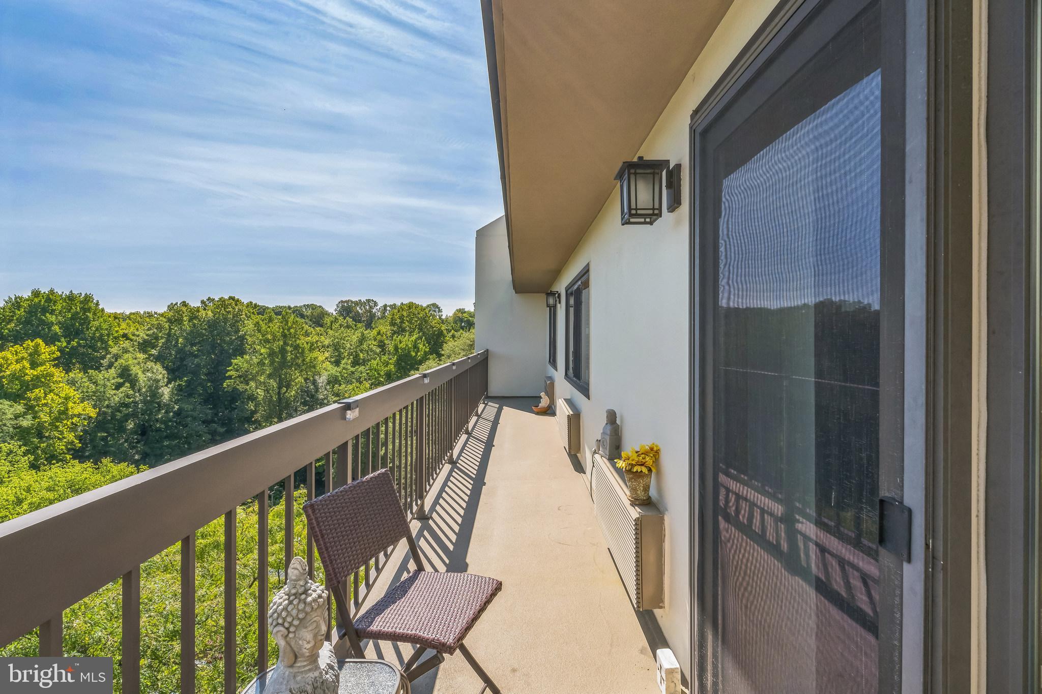 700 Avondale Road, Unit PH9 Wallingford, PA 19086 - Photo 25 of 31 Patio
