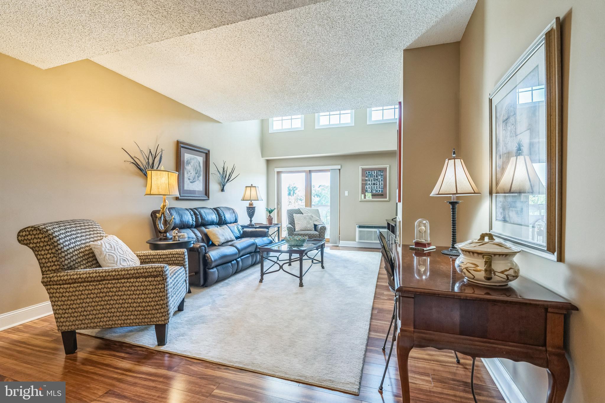 700 Avondale Road, Unit PH9 Wallingford, PA 19086 - Photo 9 of 31 Family Room