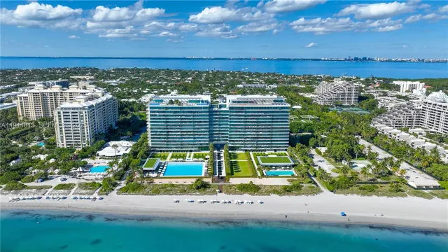 $9,099,000 | 350 Ocean Drive, Unit 301N, Key Biscayne, FL 33149