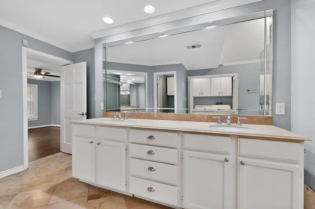 $4,600 | 4810 Stanford Avenue, Dallas, TX 75209