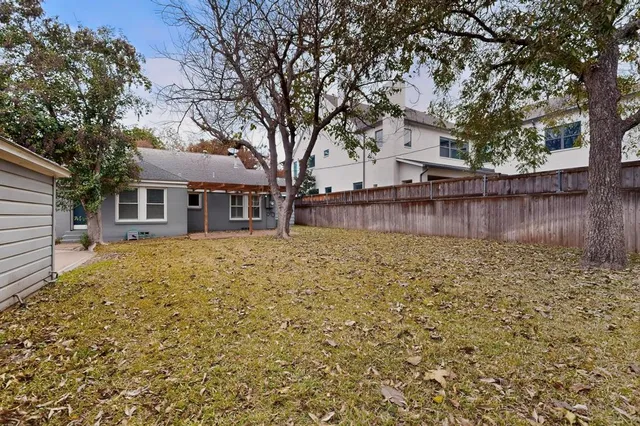$4,600 | 4810 Stanford Avenue, Dallas, TX 75209