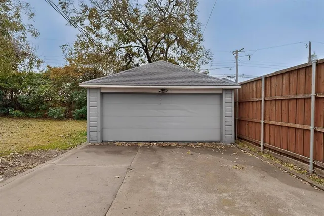 $4,600 | 4810 Stanford Avenue, Dallas, TX 75209