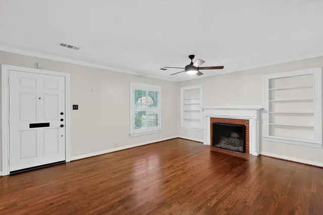 $4,600 | 4810 Stanford Avenue, Dallas, TX 75209