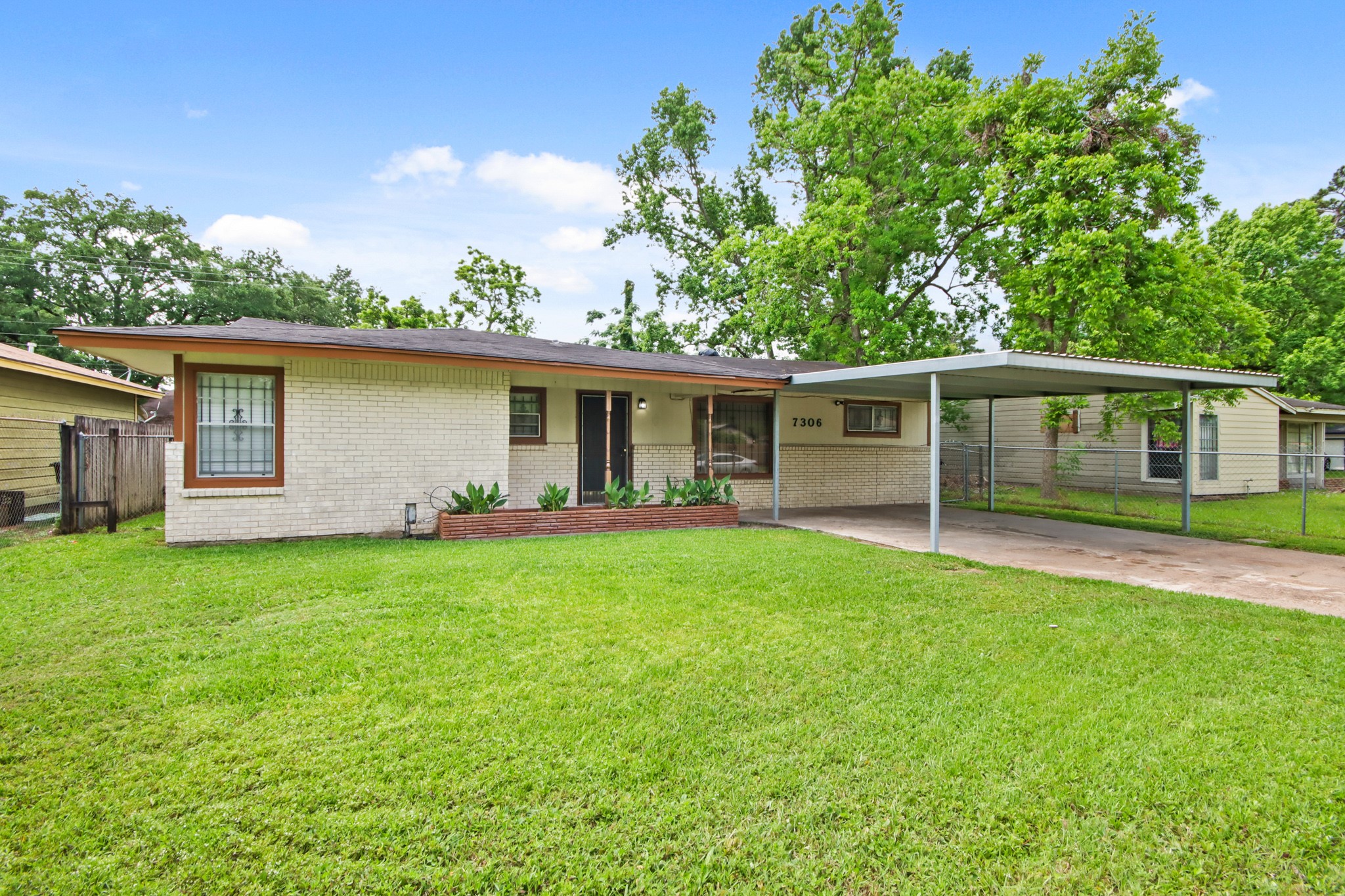7306 Parker Road Houston, TX 77016 - Photo 15 of 18