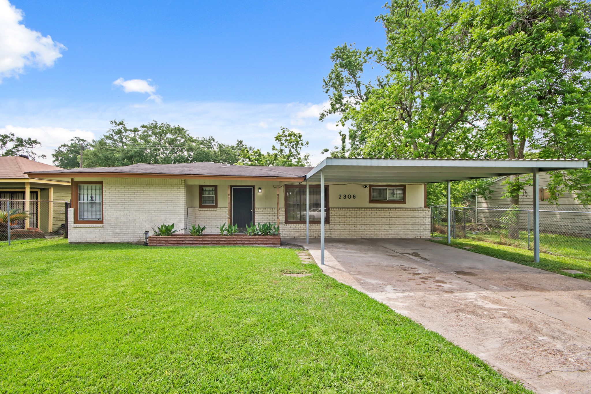 7306 Parker Road Houston, TX 77016 - Photo 16 of 18