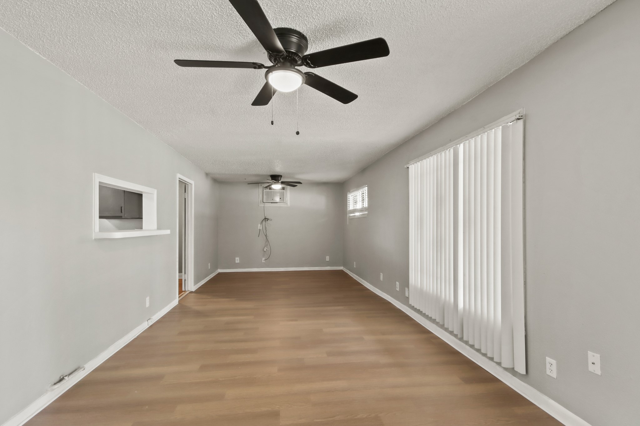 7306 Parker Road Houston, TX 77016 - Photo 7 of 18