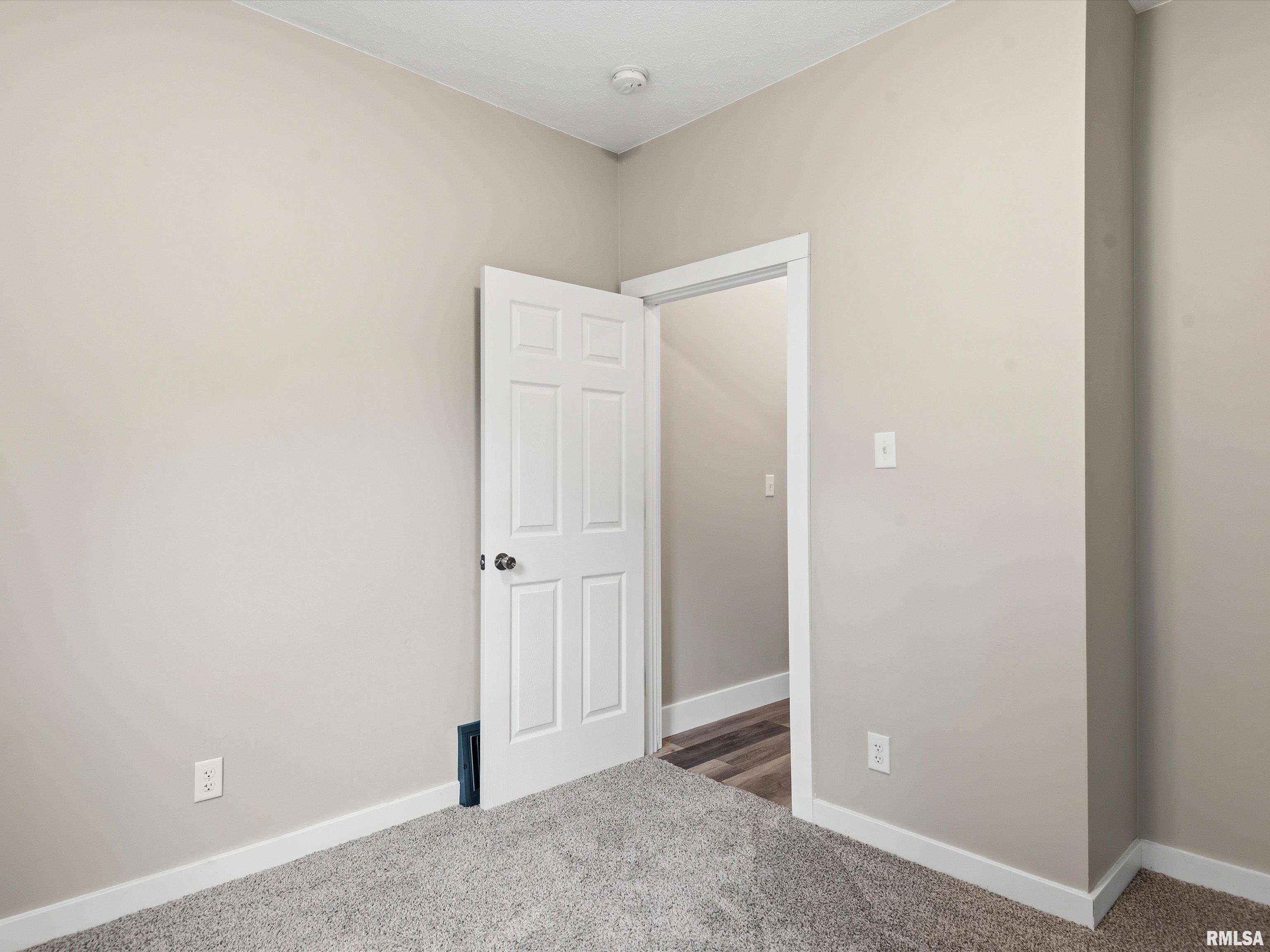 1519 South Spring Street Springfield, IL 62704 - Photo 18 of 22