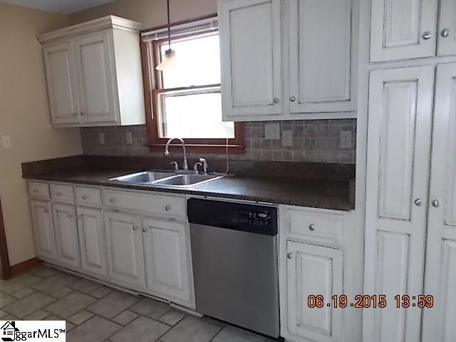 1296 Old Liberty Road Easley, SC 29640 - Photo 7 of 18