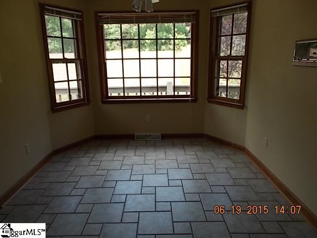 1296 Old Liberty Road Easley, SC 29640 - Photo 8 of 18