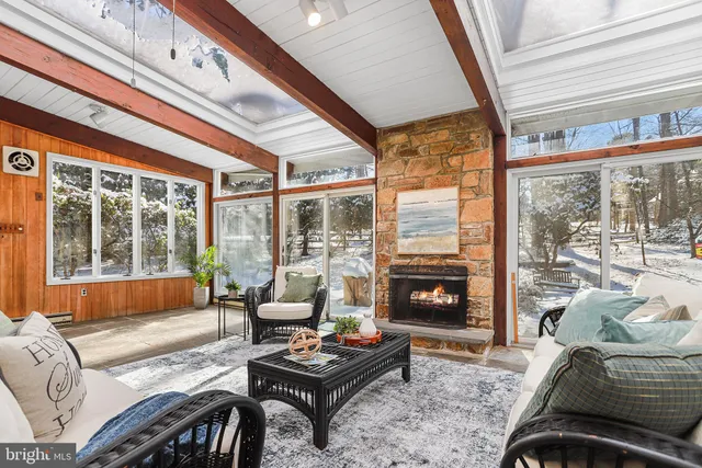 $829,900 | 923 Winding Lane, Media, PA 19063