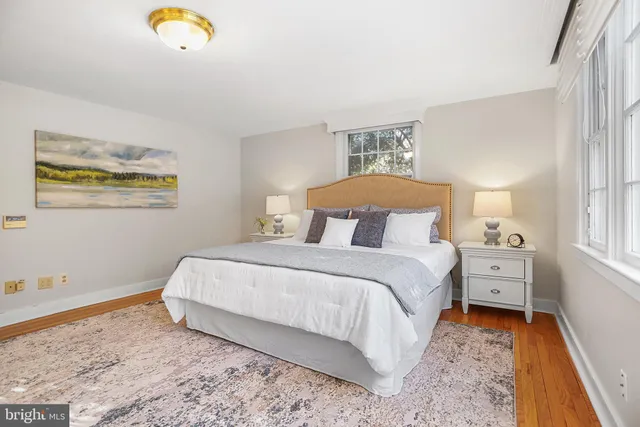 $829,900 | 923 Winding Lane, Media, PA 19063