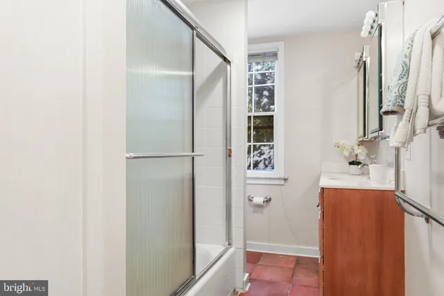 $829,900 | 923 Winding Lane, Media, PA 19063