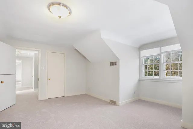 $829,900 | 923 Winding Lane, Media, PA 19063