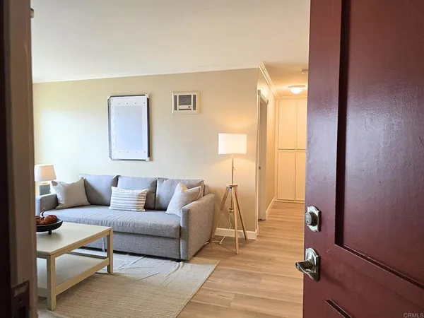 $2,000 | 528 Anita Street, Unit 59, Chula Vista, CA 91911