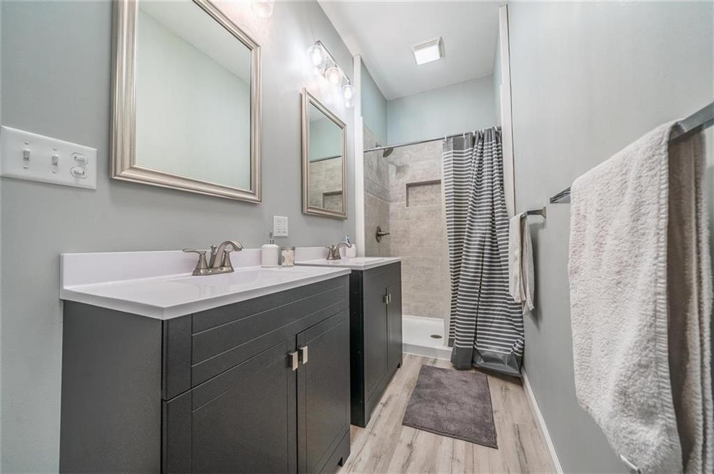 243 Dougherty Road Cambridge City, IN 47327 - Photo 5 of 20 Gallery Image 5