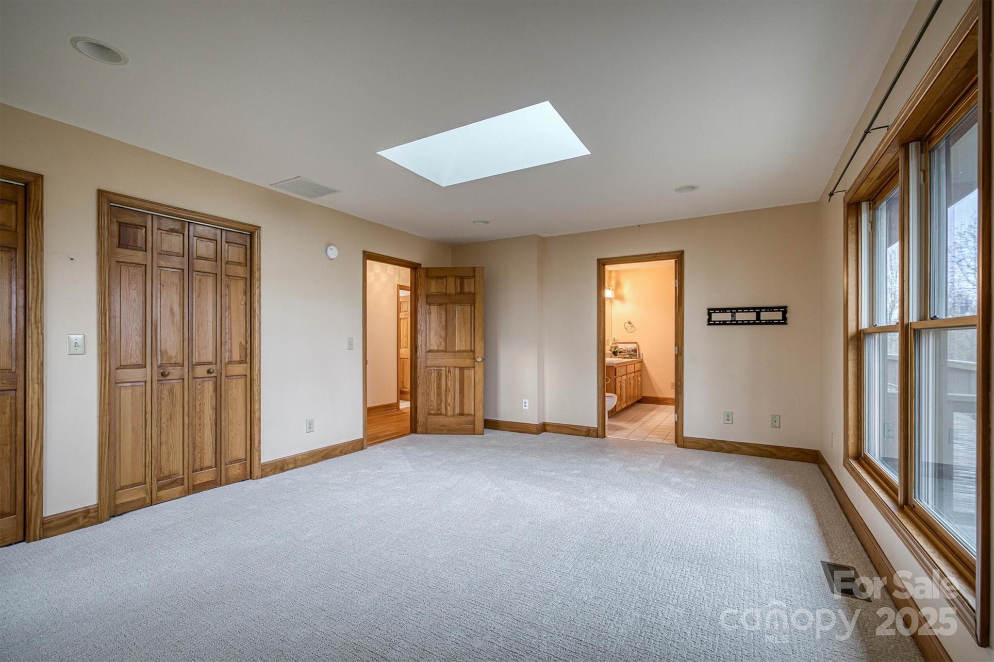 1521 Old Jonas Ridge Road Newland, NC 28657 - Photo 15 of 40