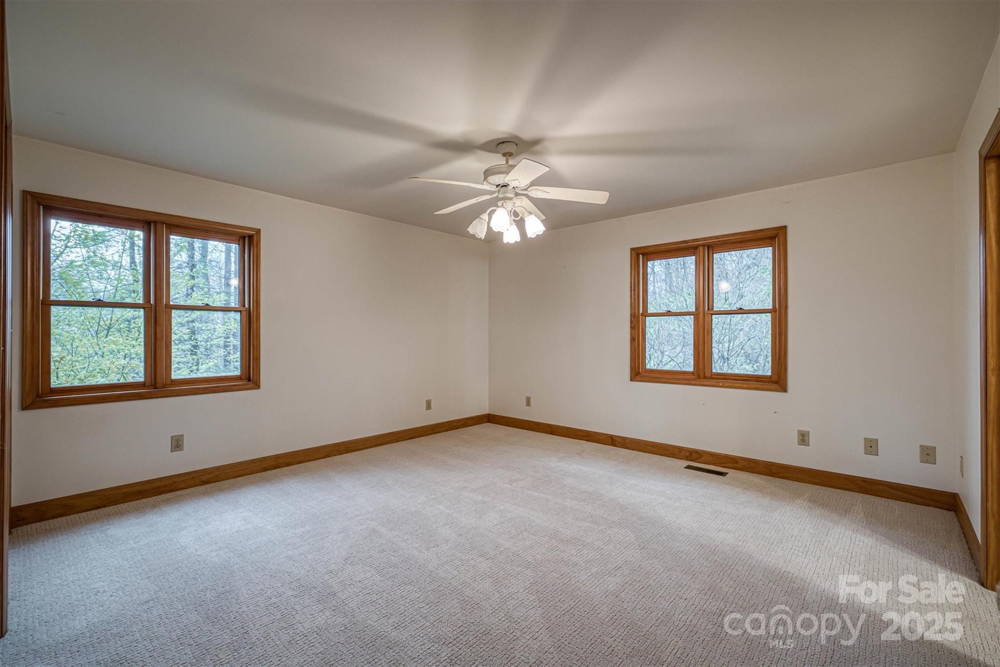 1521 Old Jonas Ridge Road Newland, NC 28657 - Photo 19 of 40