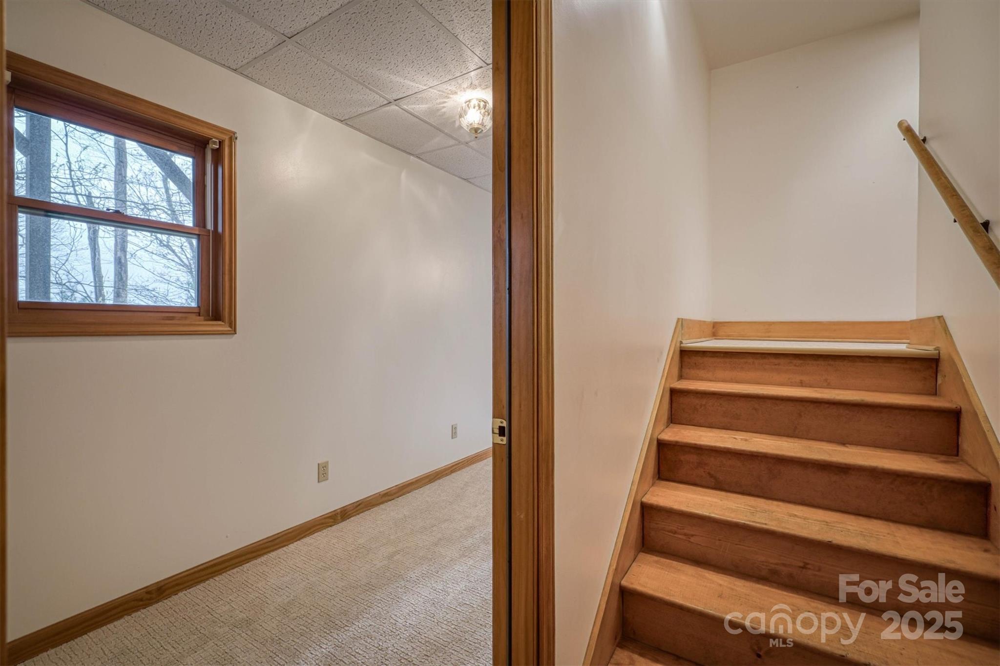 1521 Old Jonas Ridge Road Newland, NC 28657 - Photo 24 of 40