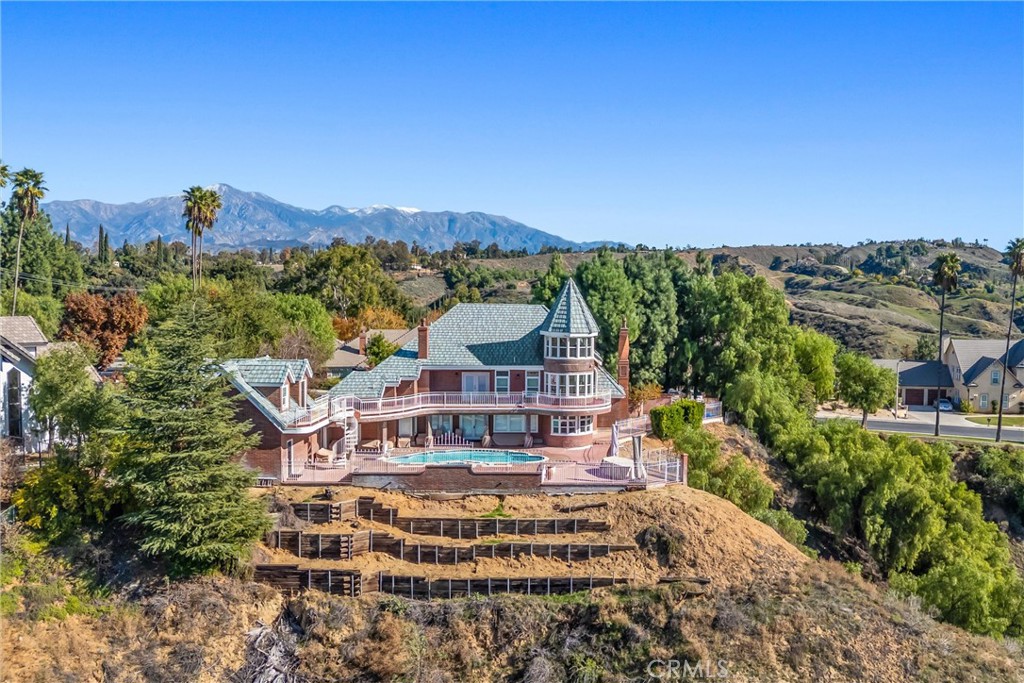 1608 Smiley Ridge Redlands, CA 92373 - Photo 15 of 20