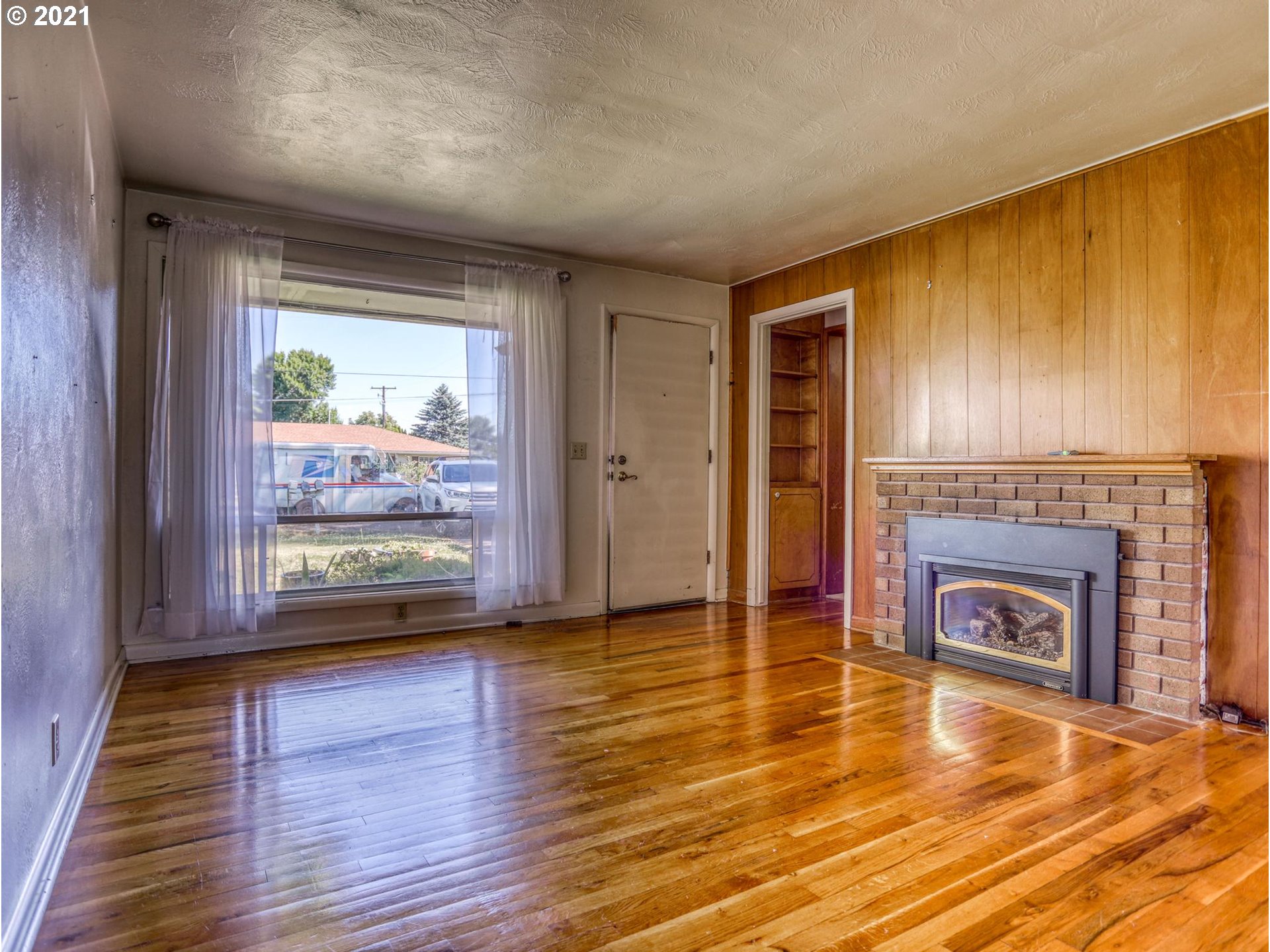 1014 37th Avenue Southwest Albany, OR 97321 - Photo 2 of 32