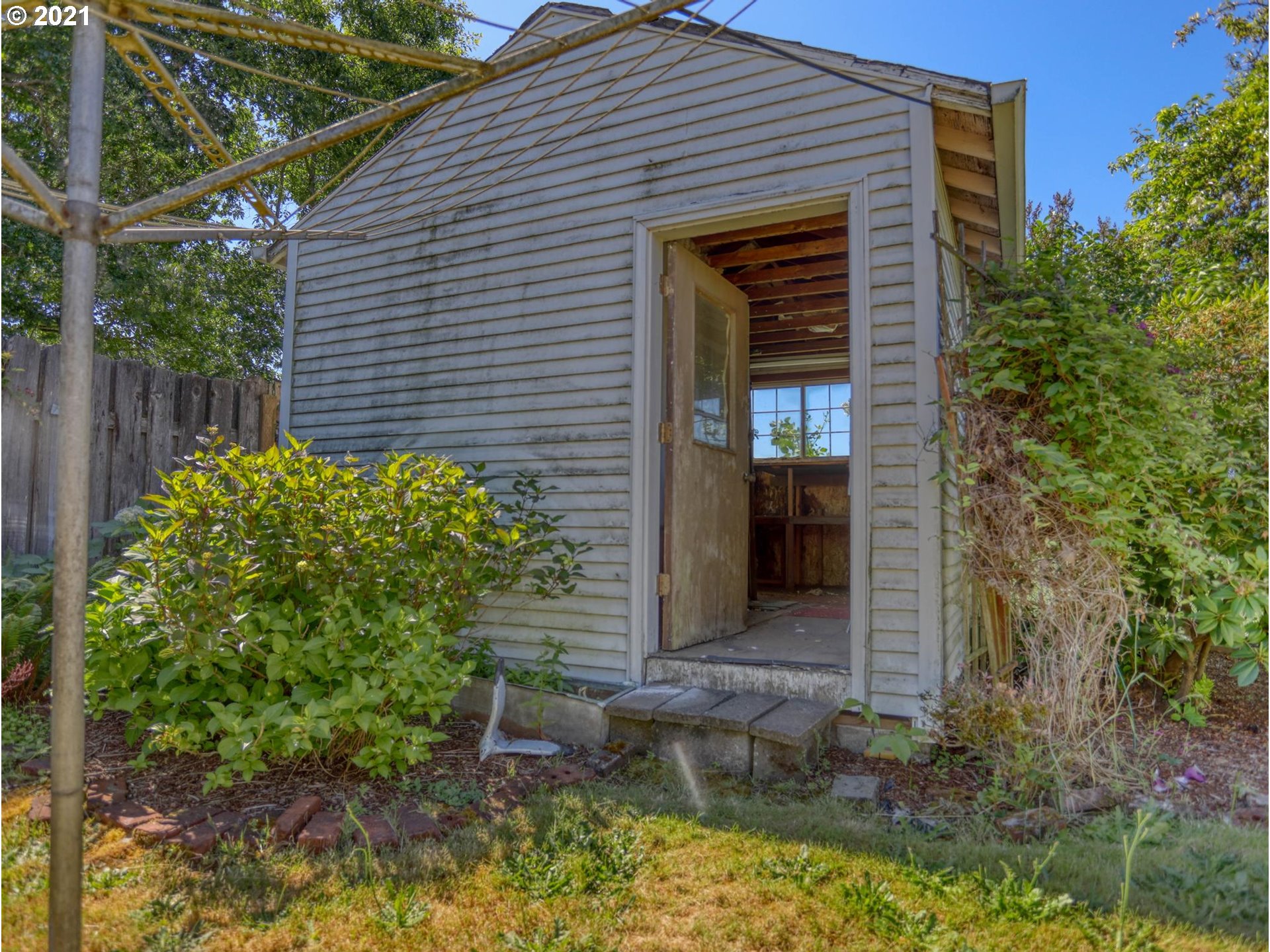 1014 37th Avenue Southwest Albany, OR 97321 - Photo 17 of 32