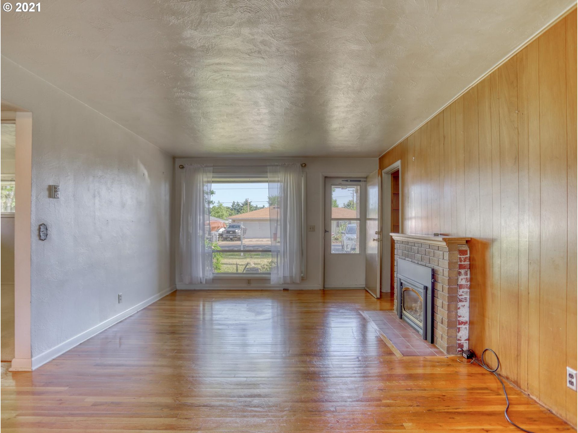 1014 37th Avenue Southwest Albany, OR 97321 - Photo 4 of 32
