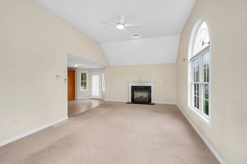21 Colonial Farm Road Haverhill, MA 01832 - Photo 14 of 42 Gallery Image 14