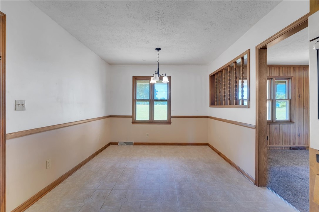 134 Merrily Circle Woodruff, SC 29388 - Photo 5 of 20