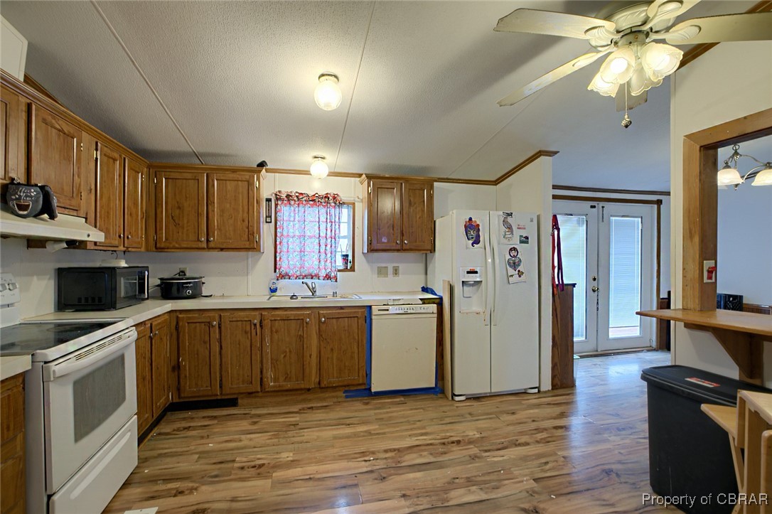 9370 Glass Road Hayes, VA 23072 - Photo 15 of 26
