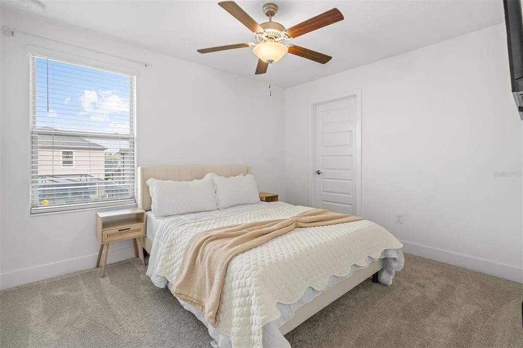 4345 Cadence Loop Land O Lakes, FL 34638 - Photo 24 of 52