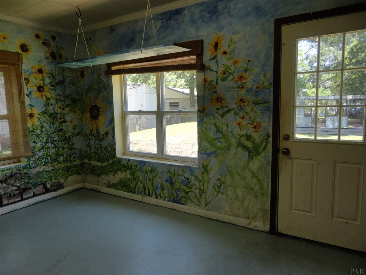 5163 Nimitz Road Milton, FL 32583 - Photo 18 of 36 Gallery Image 18