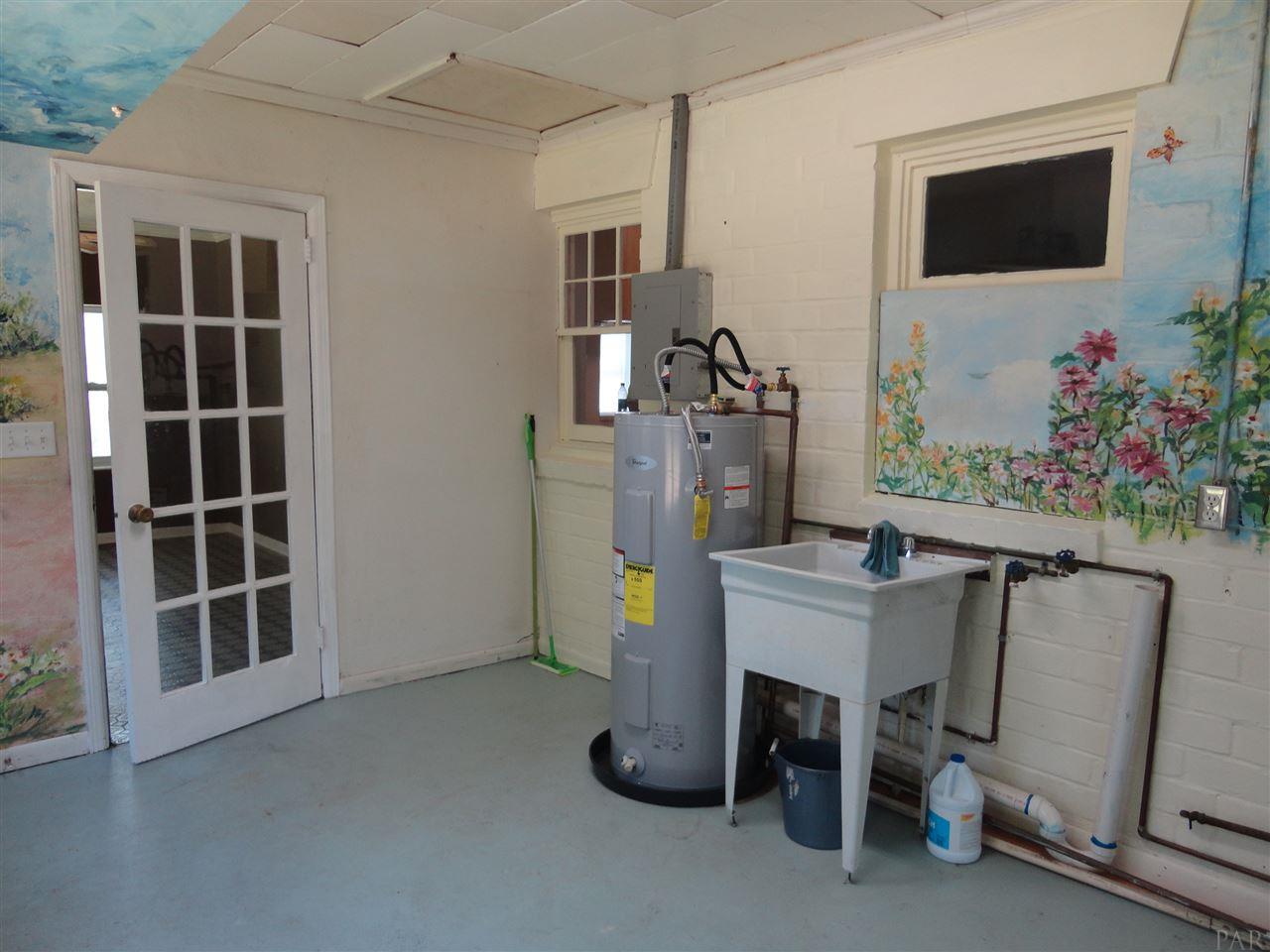 5163 Nimitz Road Milton, FL 32583 - Photo 20 of 36 Gallery Image 20