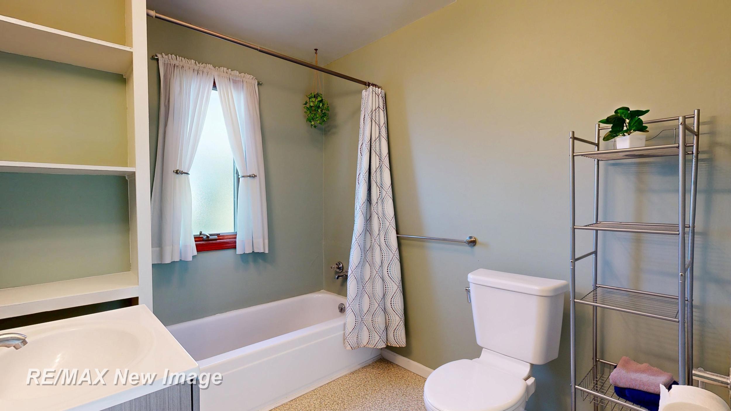 389 Ricoma Beach Road Bay City, MI 48706 - Photo 26 of 61