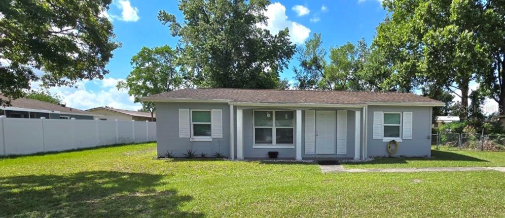 14213 Southwest 43rd Court Road Ocala, FL 34473 - Photo 4 of 22 Gallery Image 4