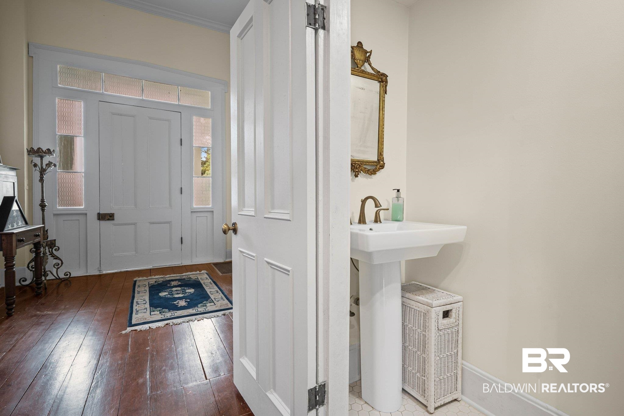 23561 Main Street Fairhope, AL 36532 - Photo 26 of 45 Entrance foyer with wood-type flooring
