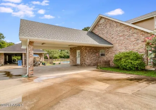 $440,000 | 7951 Highway 87, Jeanerette, LA 70544