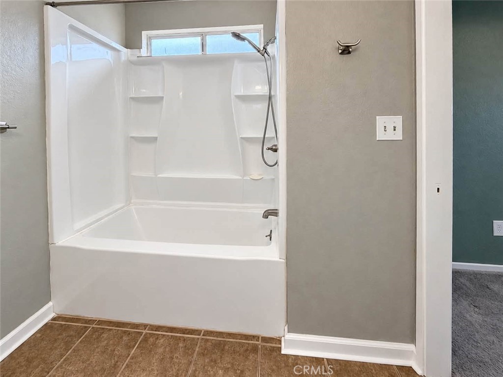 1101 Cherry Lane Tehachapi, CA 93561 - Photo 17 of 27 Gallery Image 17