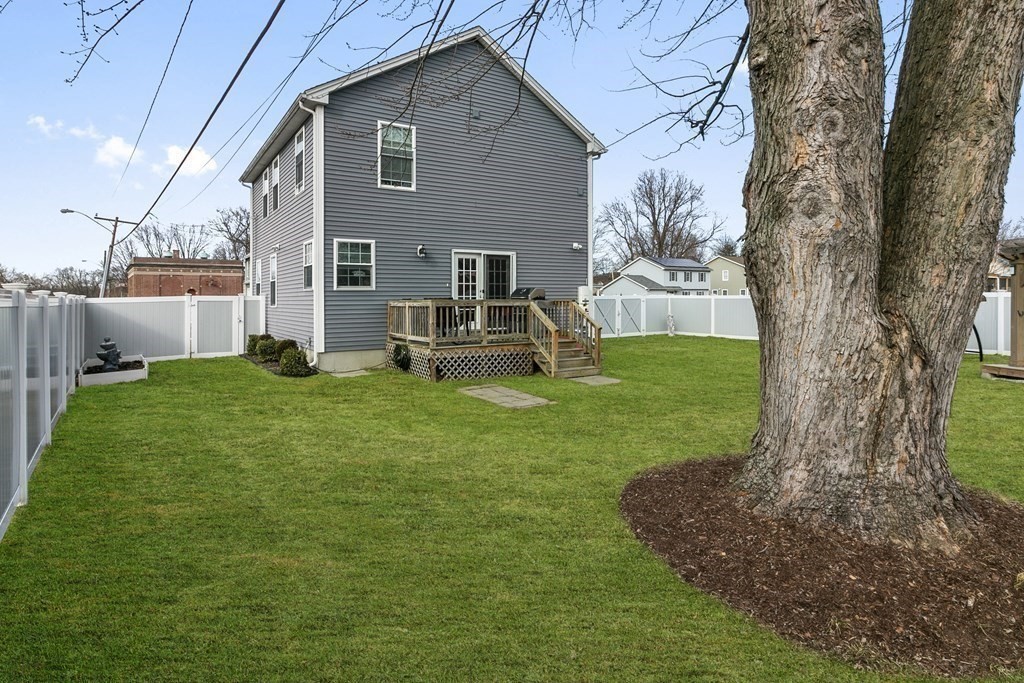 115 Clayton Street Springfield, MA 01107 - Photo 33 of 40 Gallery Image 33