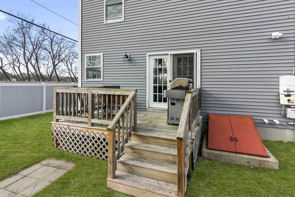 115 Clayton Street Springfield, MA 01107 - Photo 37 of 40 Gallery Image 37