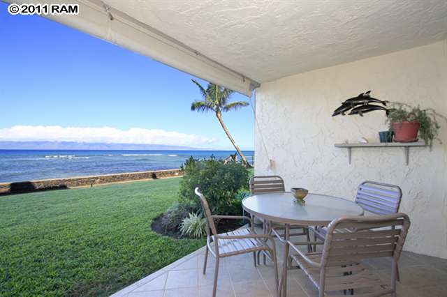3833 Lower Honoapiilani Road, Unit C103 Lahaina, HI 96761 - Photo 3 of 21 Gallery Image 3
