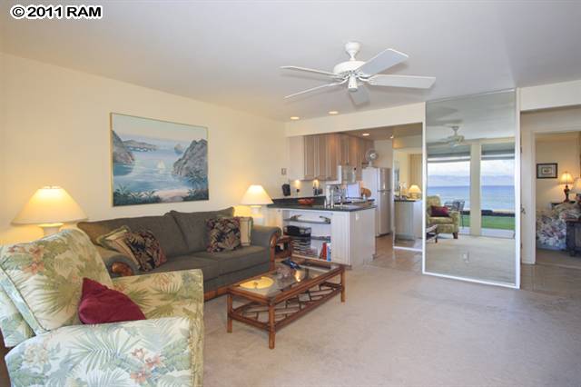 3833 Lower Honoapiilani Road, Unit C103 Lahaina, HI 96761 - Photo 6 of 21 Gallery Image 6