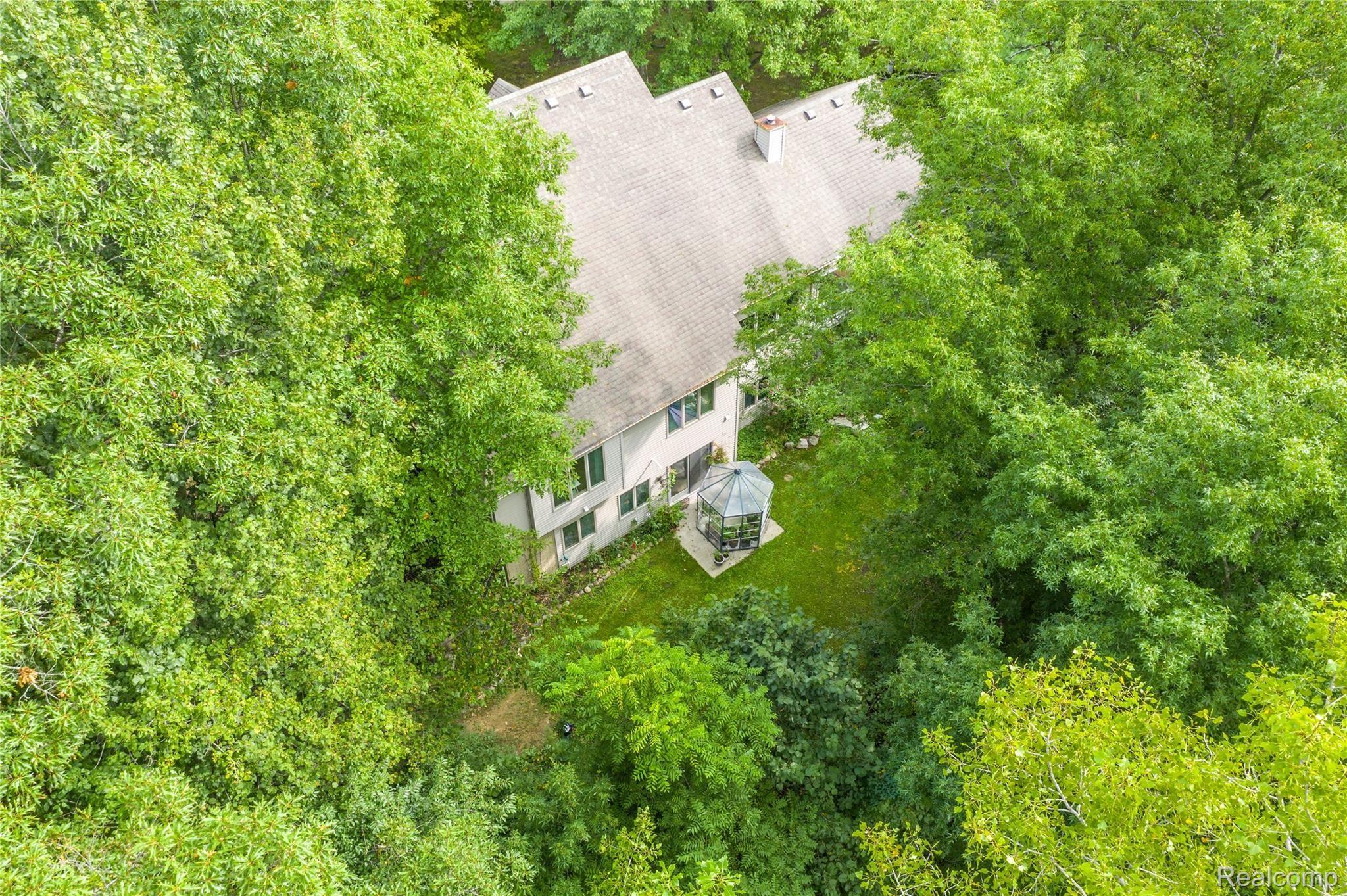 9276 Hegel Road Goodrich, MI 48438 - Photo 15 of 77 Drone (14 of 18).jpg