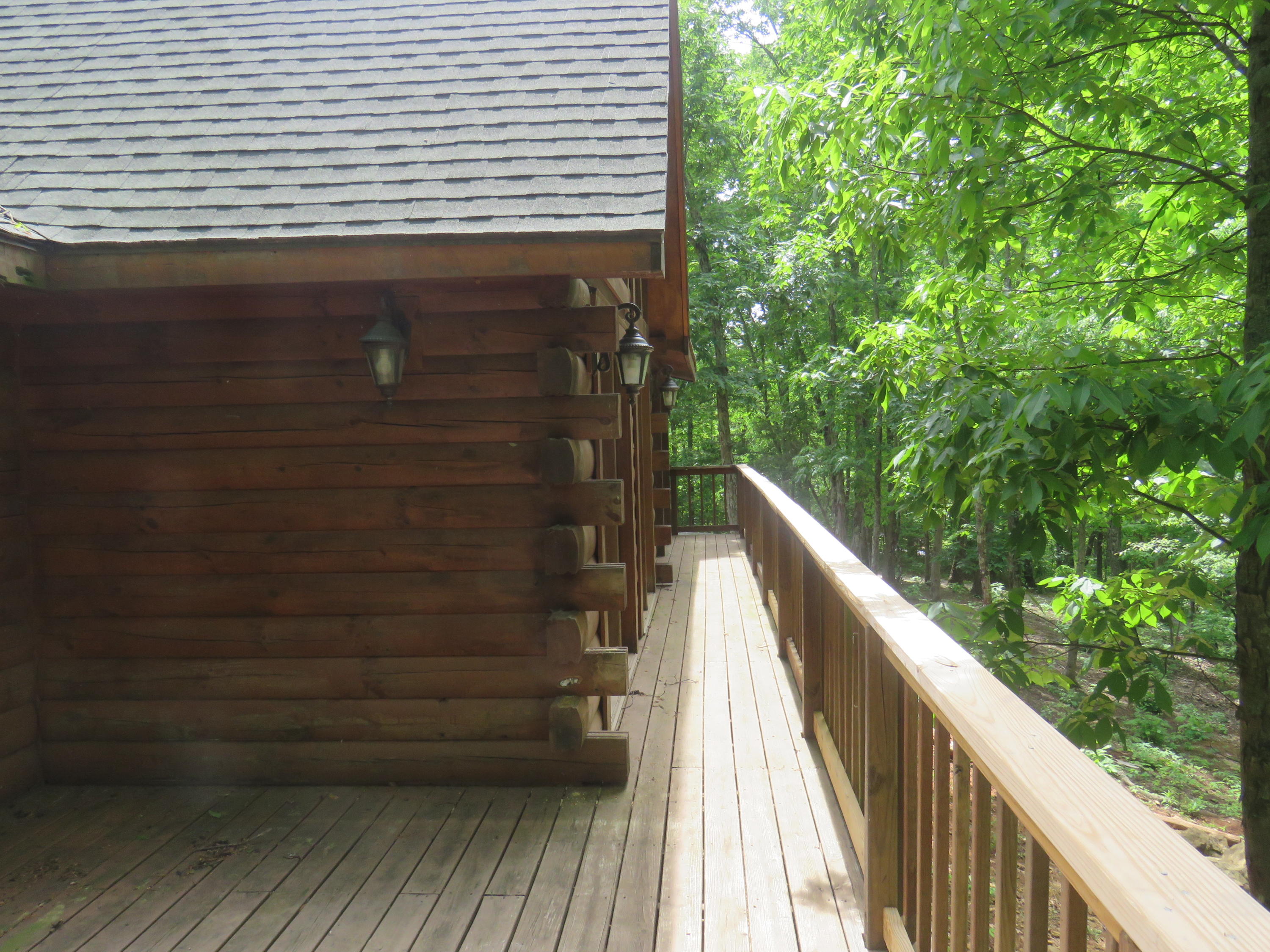 143 Lynn Road Madisonville, TN 37354 - Photo 26 of 34 IMG_2652