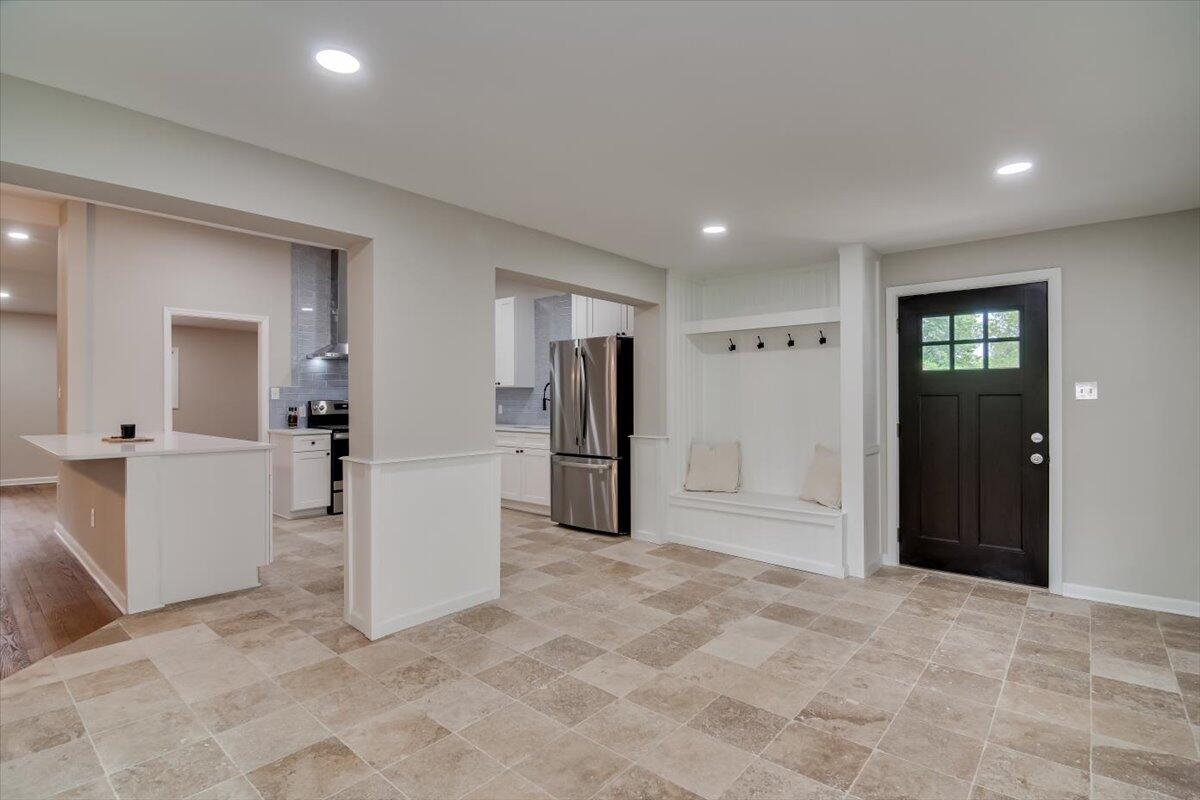 617 Boardman Road Aiken, SC 29803 - Photo 4 of 28