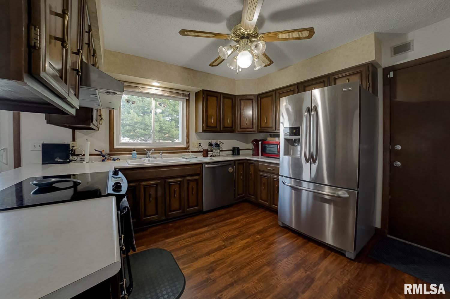 2132 North 24th Street Springfield, IL 62702 - Photo 15 of 35