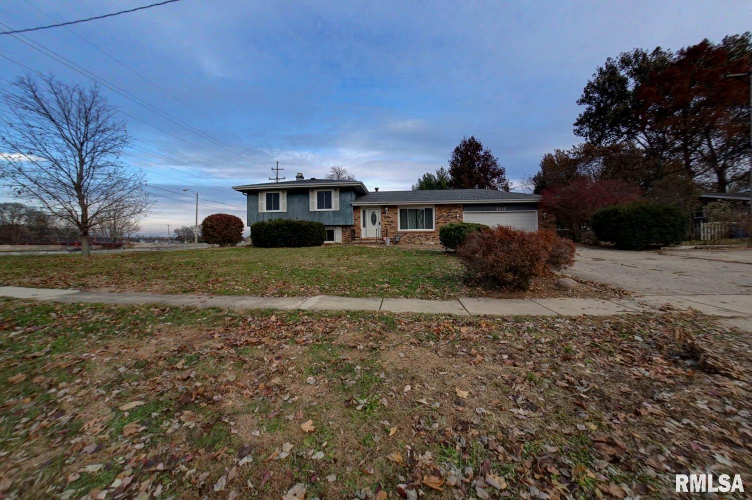 2132 North 24th Street Springfield, IL 62702 - Photo 2 of 35