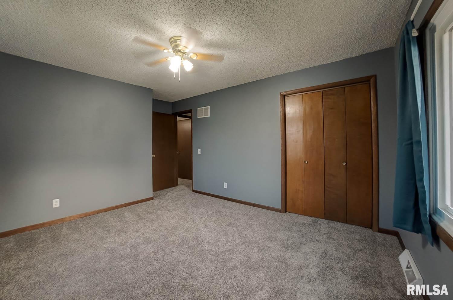 2132 North 24th Street Springfield, IL 62702 - Photo 23 of 35