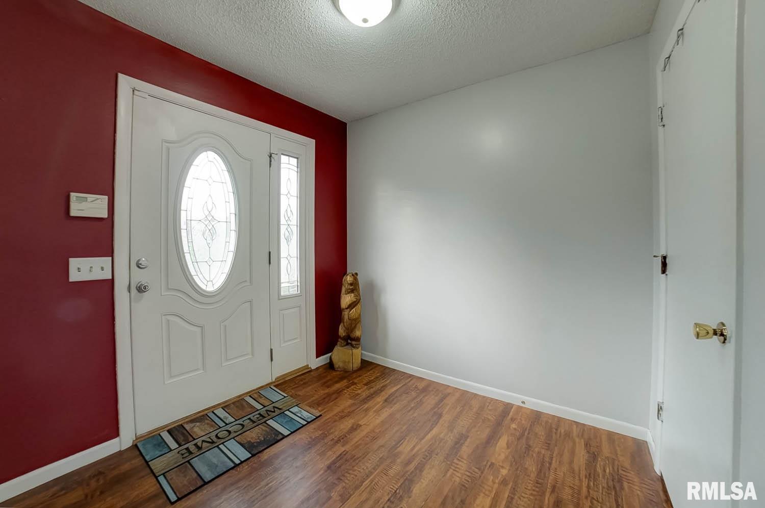 2132 North 24th Street Springfield, IL 62702 - Photo 3 of 35
