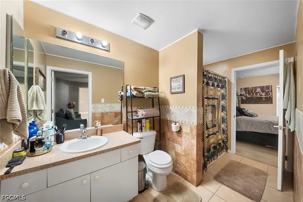 $1,800 | 3205 38th Street West, Lehigh Acres, FL 33971